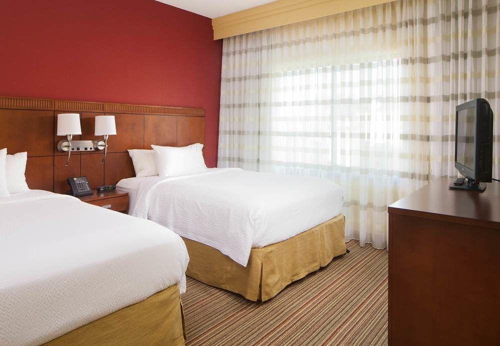 Courtyard By Marriott Greensboro Luaran gambar